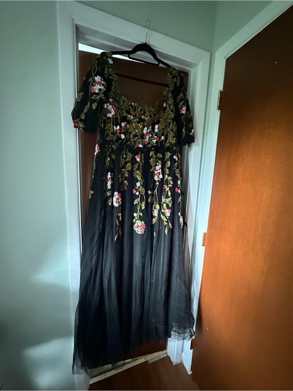 JJs House Black Off-Shoulder Embroidered Evening Dress Plus Size 22 W - Picture 9 of 12